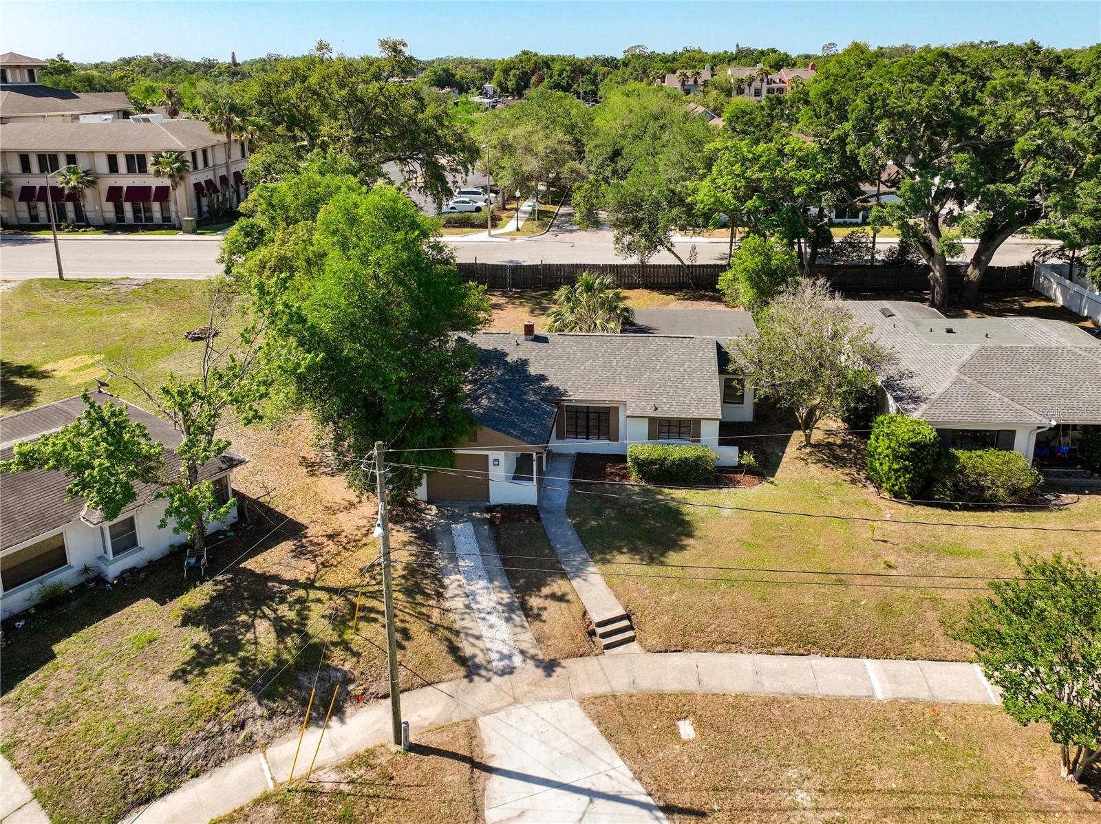 2222 VALENCIA RD, ORLANDO, FL, 32803