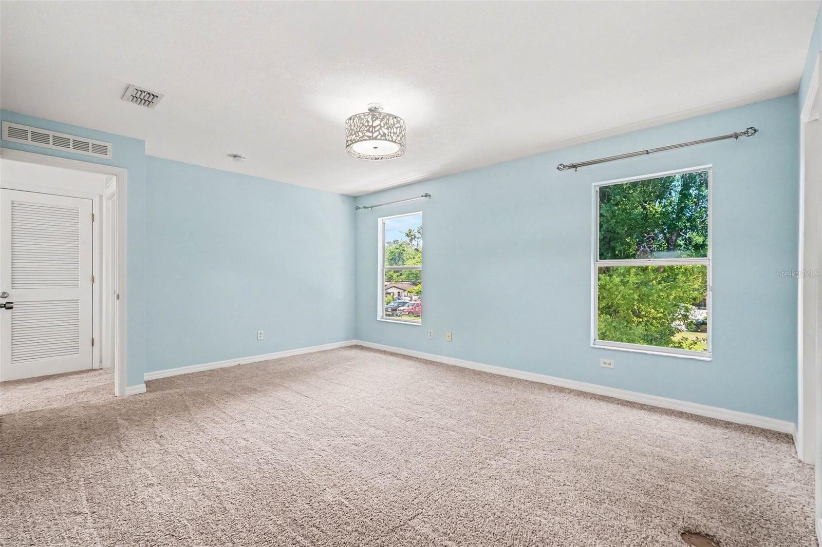 1702 W NORTH ST, TAMPA, FL, 33604