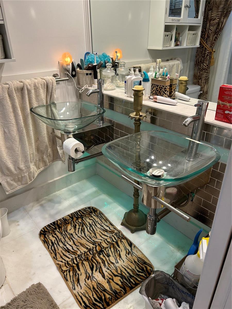 2625 STATE ROAD #2423, CLEARWATER, FL, 33759