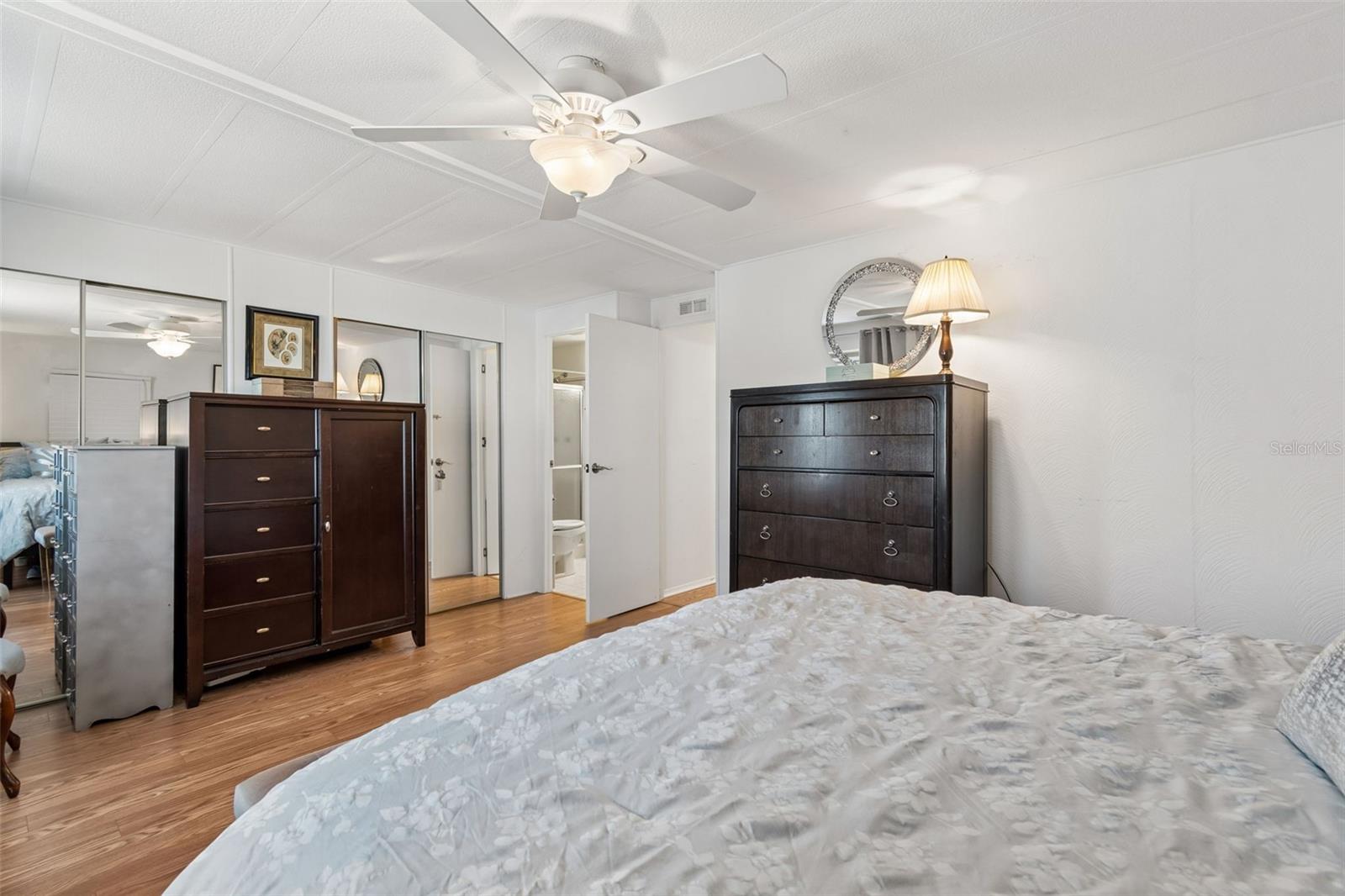 133 CEDAR DR, PALM HARBOR, FL, 34684