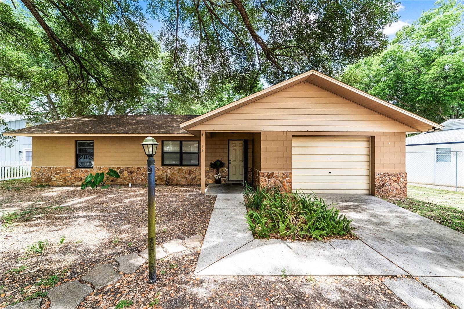 38 ALMOND PASS DR, OCALA, FL, 34472