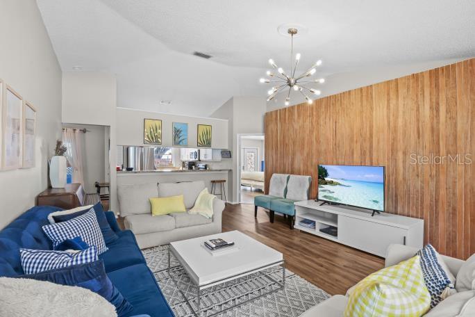 421 BENSON ST, VALRICO, FL, 33594