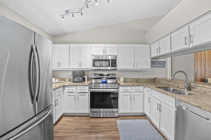 421 BENSON ST, VALRICO, FL, 33594