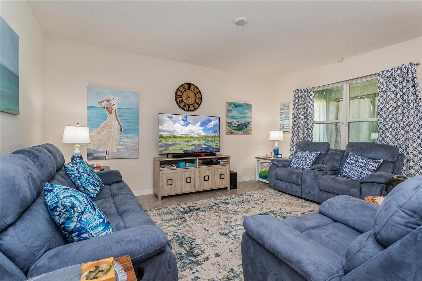 6358 SANDERS GROVE CIR, OKAHUMPKA, FL, 34762