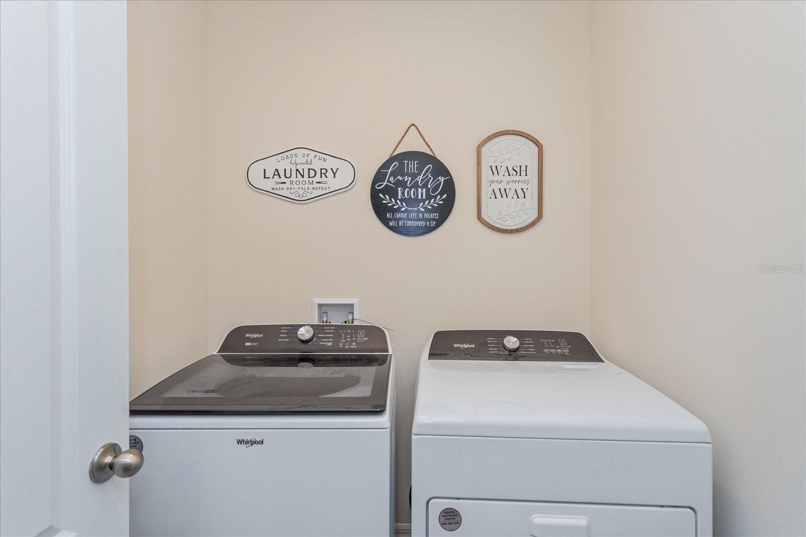 6358 SANDERS GROVE CIR, OKAHUMPKA, FL, 34762