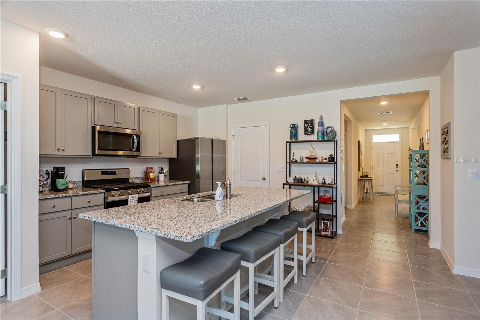 6358 SANDERS GROVE CIR, OKAHUMPKA, FL, 34762