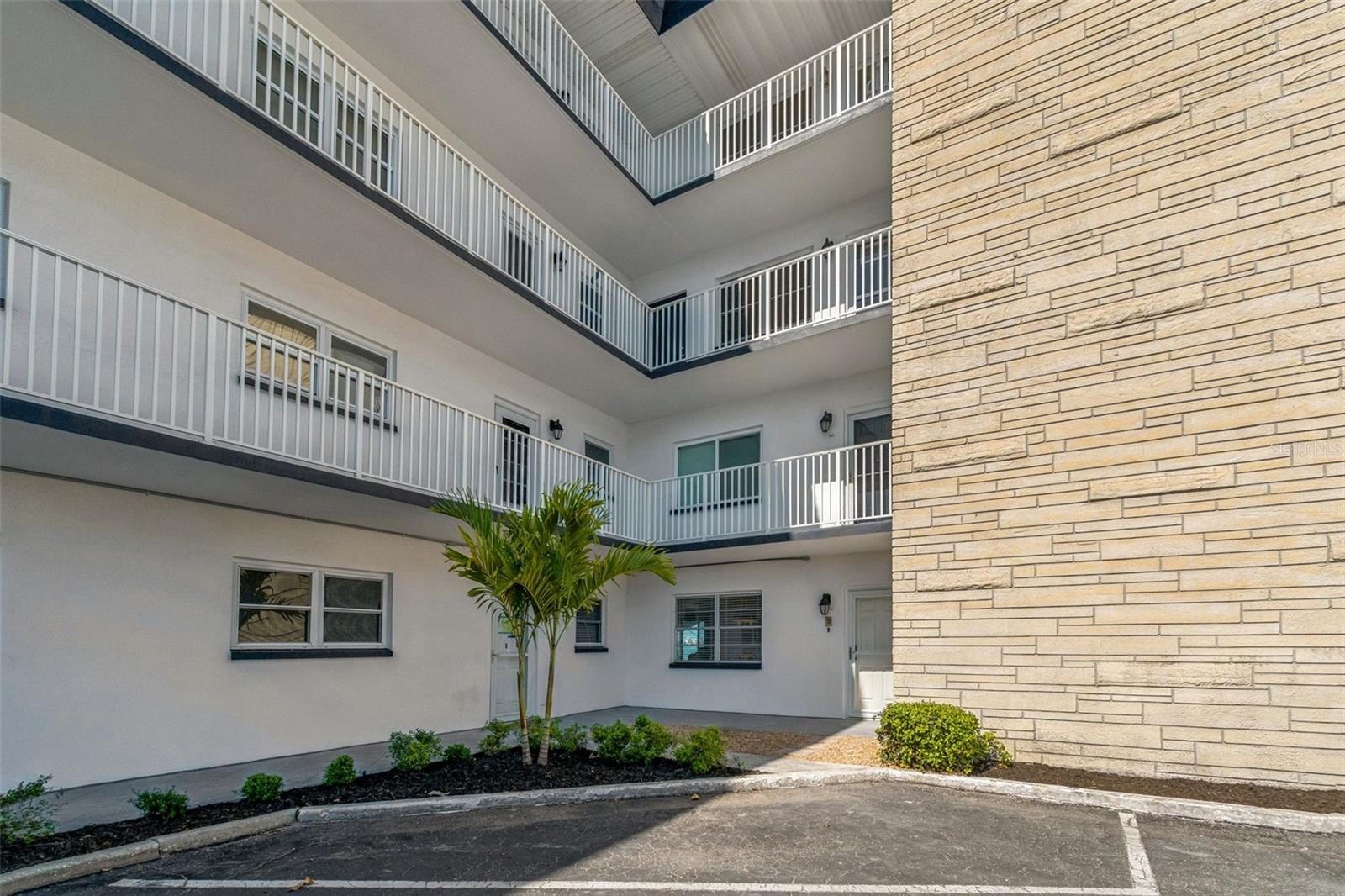 5960 30TH AVE S #114, GULFPORT, FL, 33707