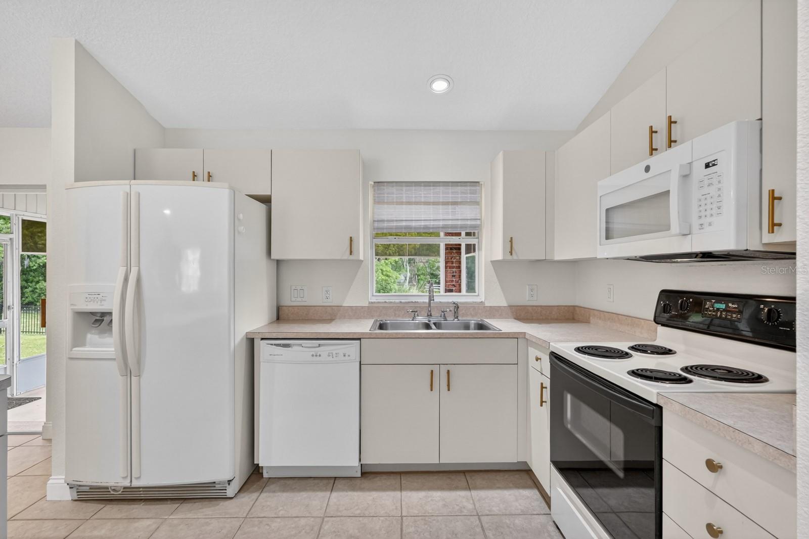 1505 LAKESIDE DR, DELAND, FL, 32720