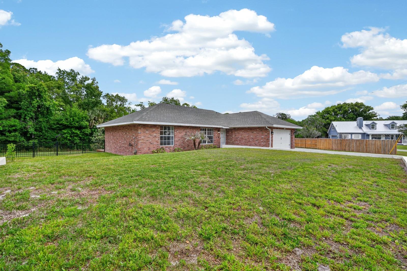 1505 LAKESIDE DR, DELAND, FL, 32720