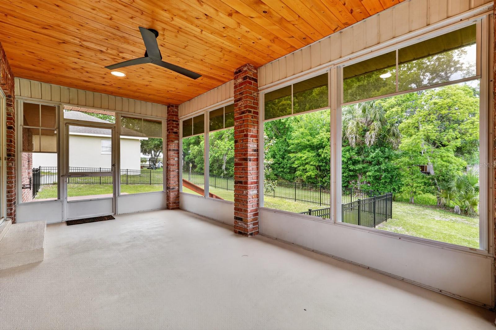 1505 LAKESIDE DR, DELAND, FL, 32720