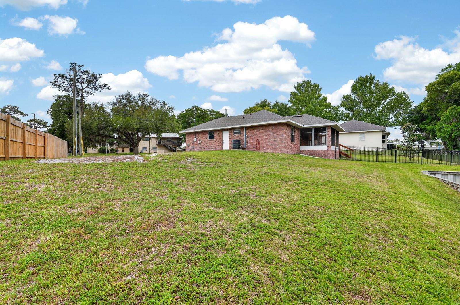 1505 LAKESIDE DR, DELAND, FL, 32720