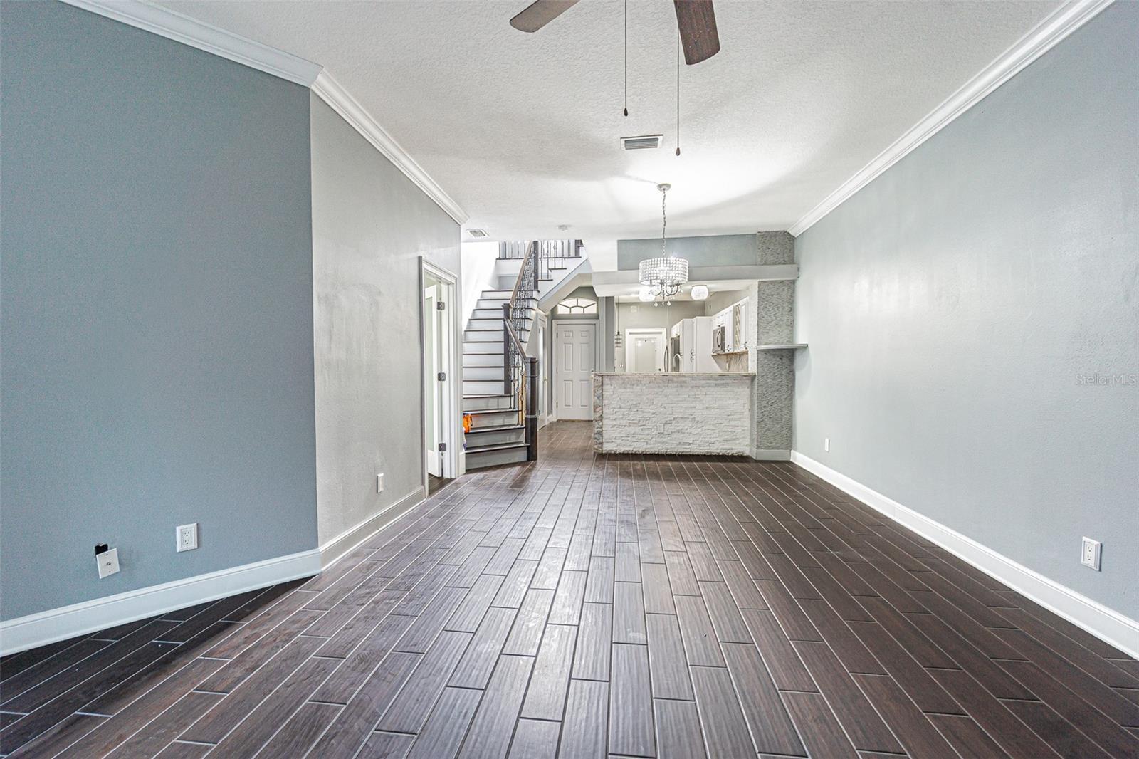 6400 46TH AVE N #3, KENNETH CITY, FL, 33709