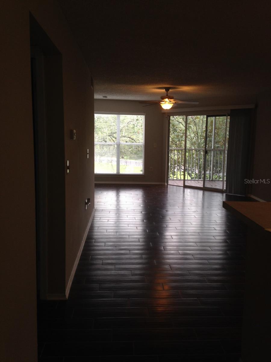 4211 CHATHAM OAK CT #114, TAMPA, FL, 33624