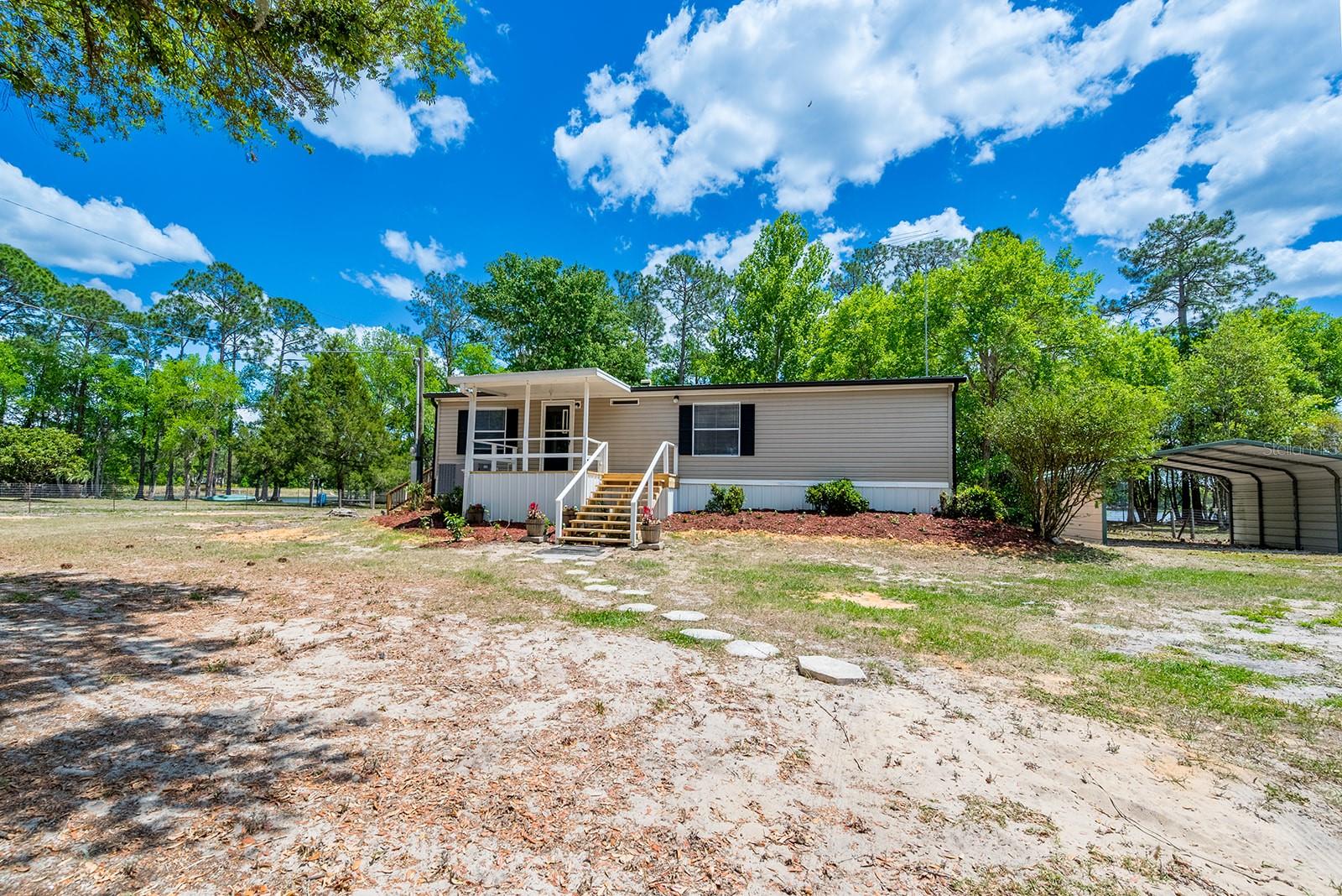 554 S COUNTY ROAD 21, HAWTHORNE, FL, 32640