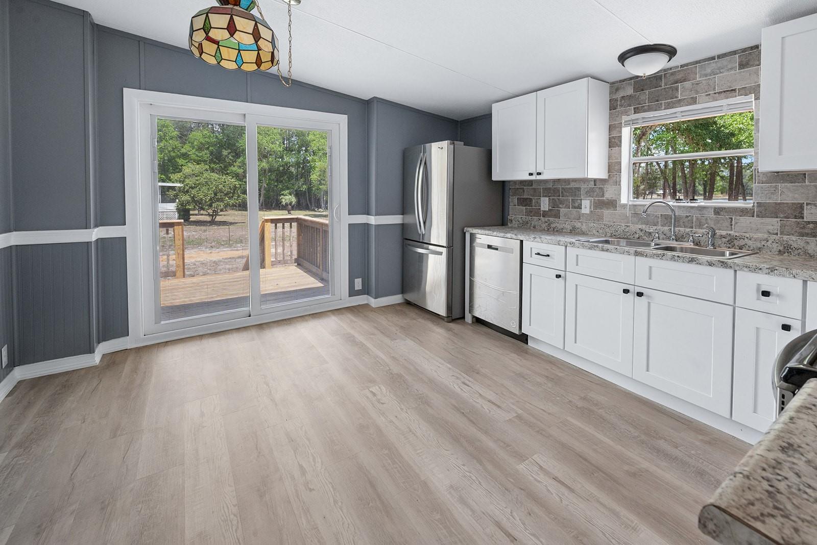 554 S COUNTY ROAD 21, HAWTHORNE, FL, 32640