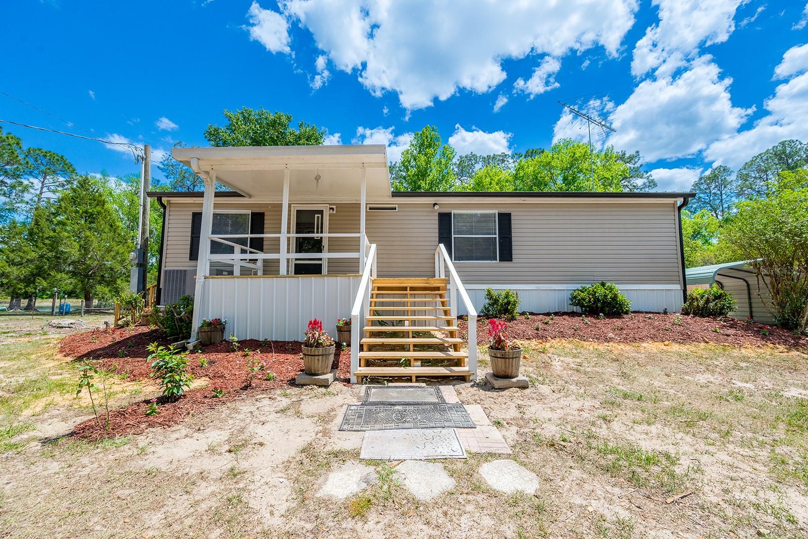 554 S COUNTY ROAD 21, HAWTHORNE, FL, 32640