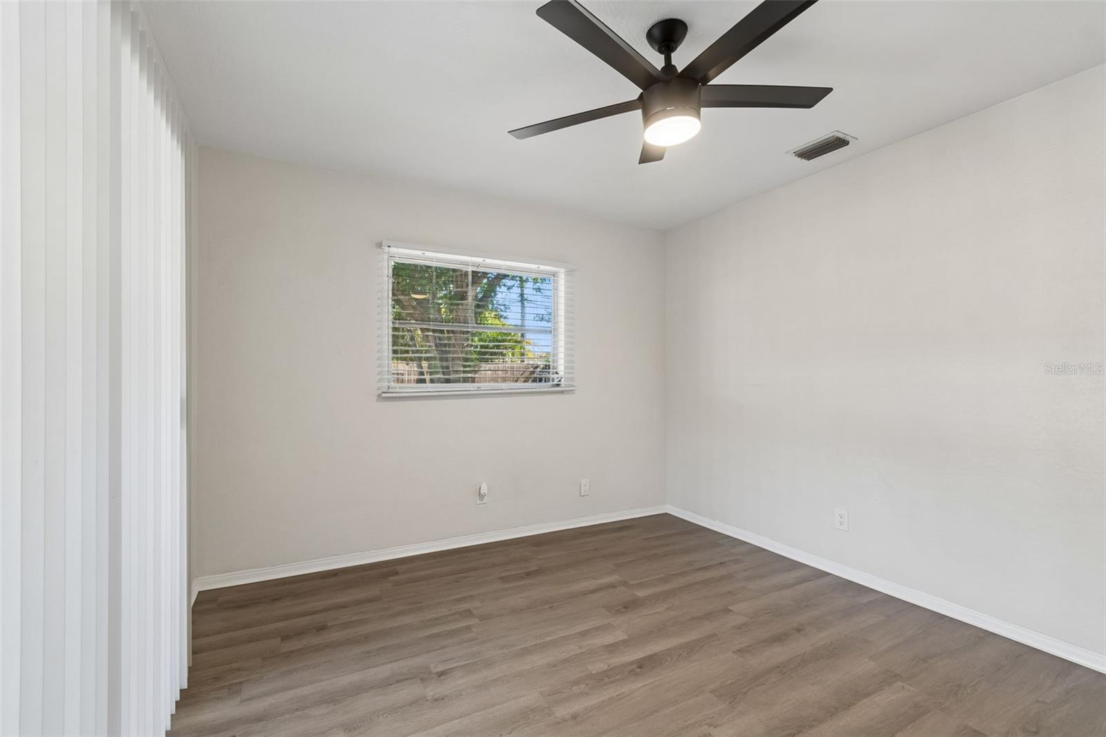 5857 4TH AVE N, ST PETERSBURG, FL, 33710