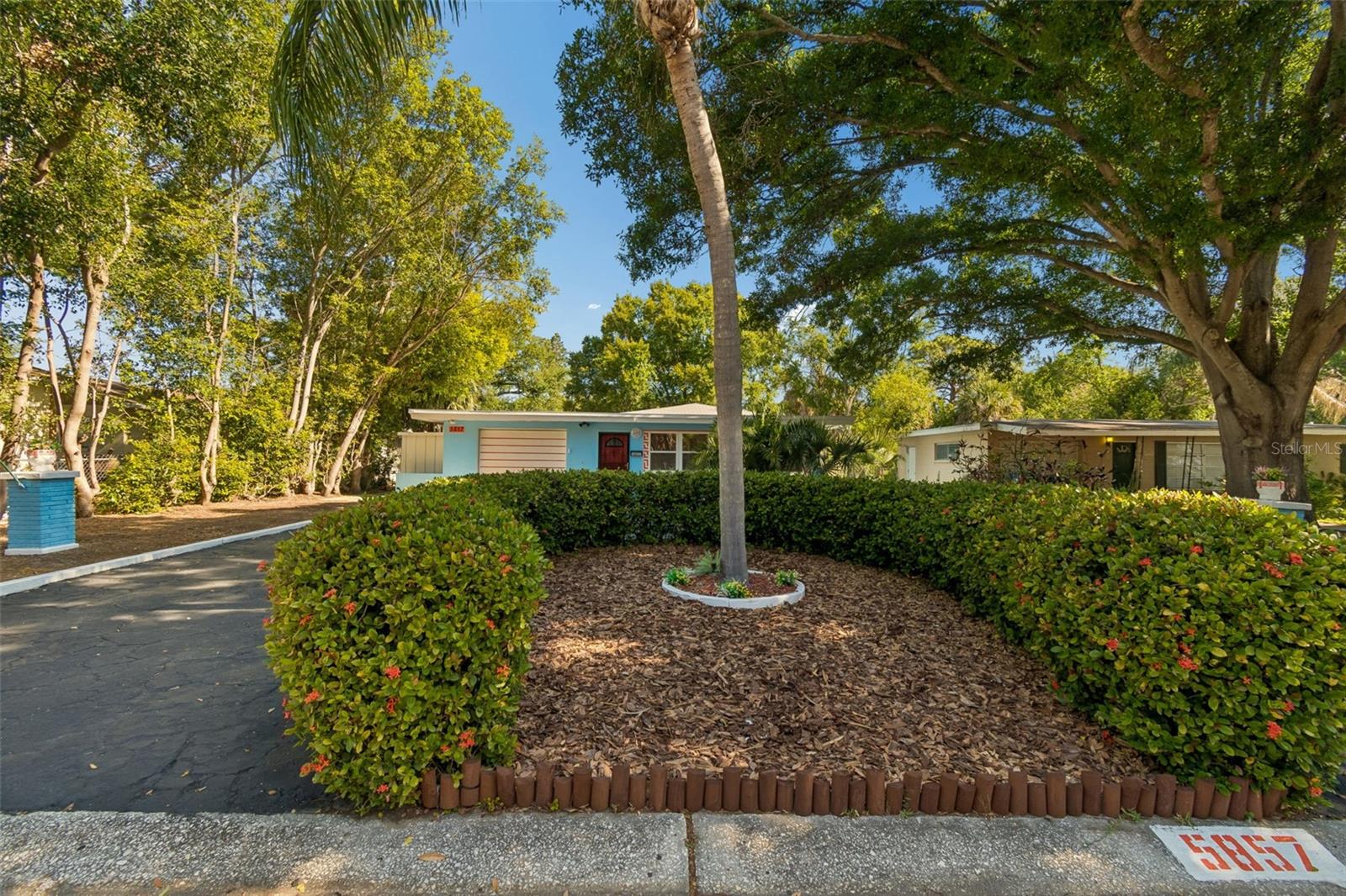 5857 4TH AVE N, ST PETERSBURG, FL, 33710