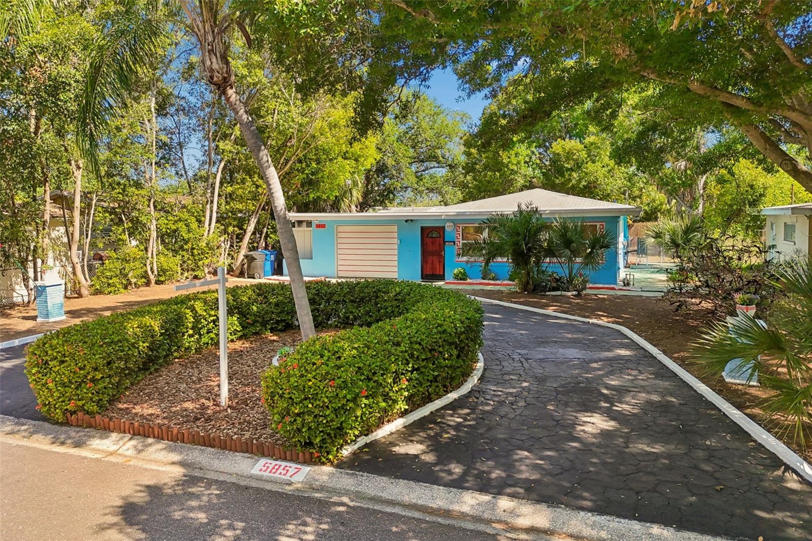 5857 4TH AVE N, ST PETERSBURG, FL, 33710