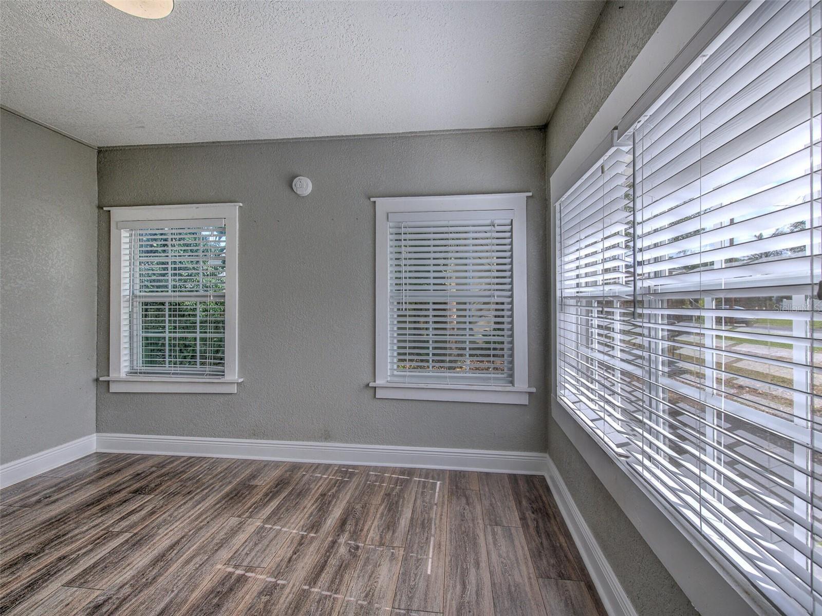 728 E HANLON ST, TAMPA, FL, 33604