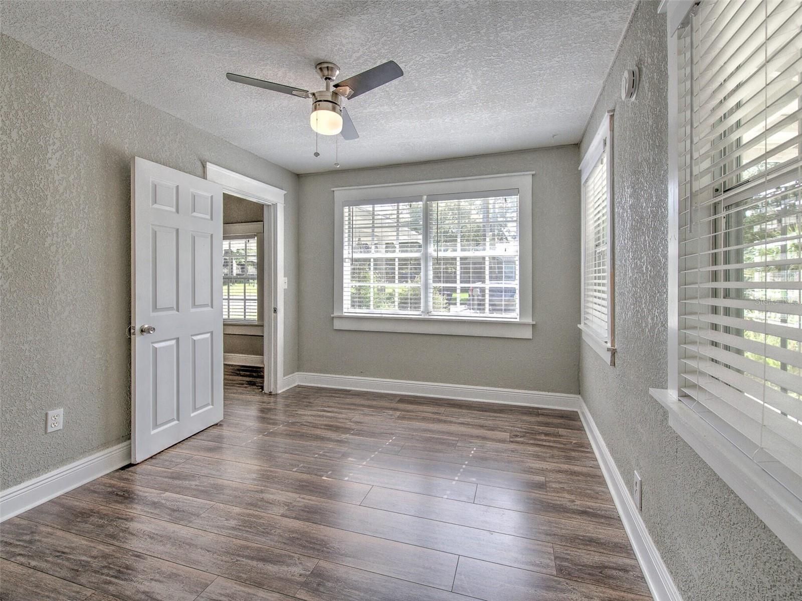 728 E HANLON ST, TAMPA, FL, 33604