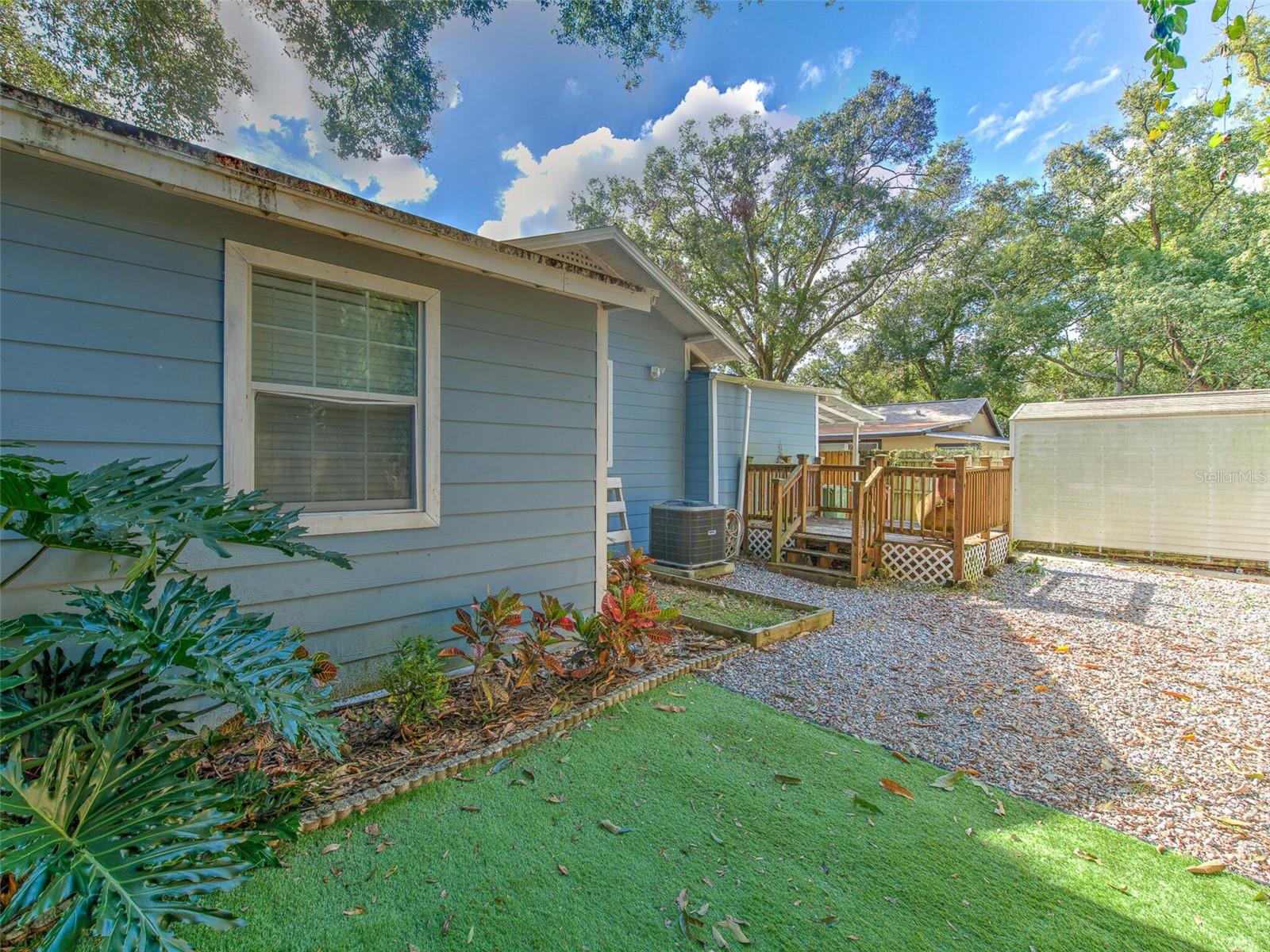 728 E HANLON ST, TAMPA, FL, 33604