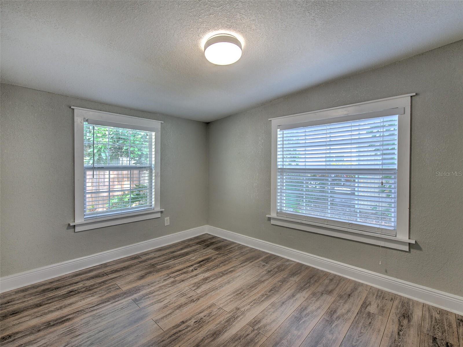 728 E HANLON ST, TAMPA, FL, 33604