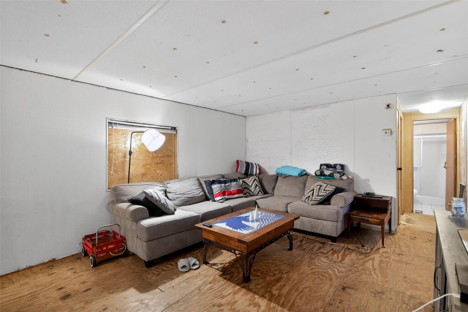 16940 SE 115TH AVE, WEIRSDALE, FL, 32195