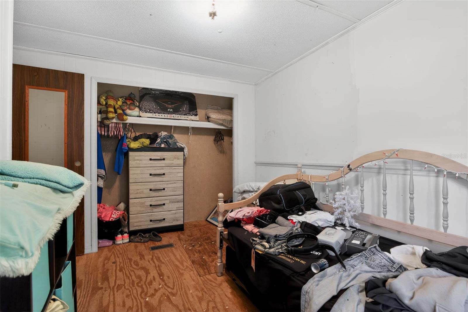 16940 SE 115TH AVE, WEIRSDALE, FL, 32195