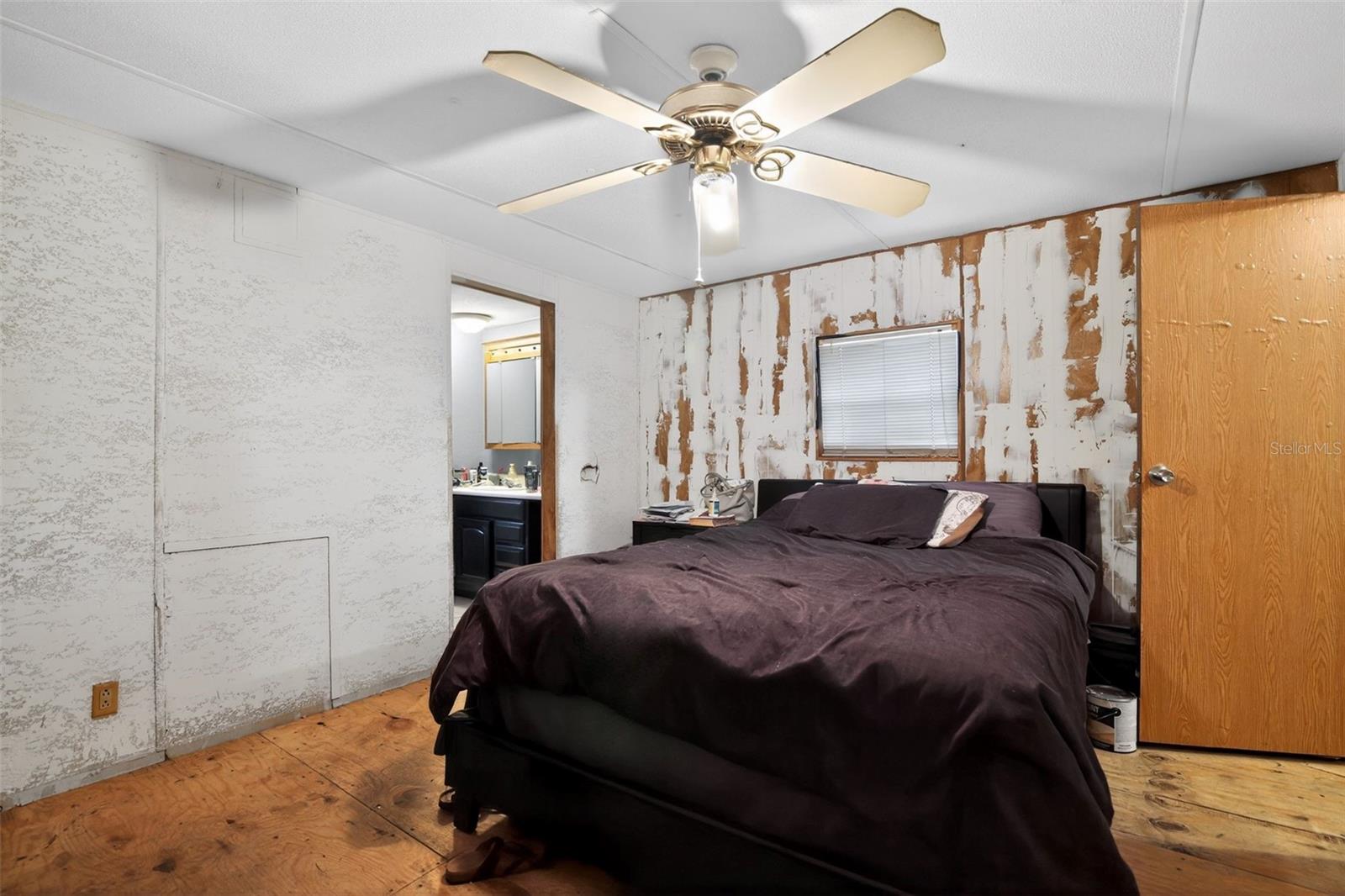 16940 SE 115TH AVE, WEIRSDALE, FL, 32195