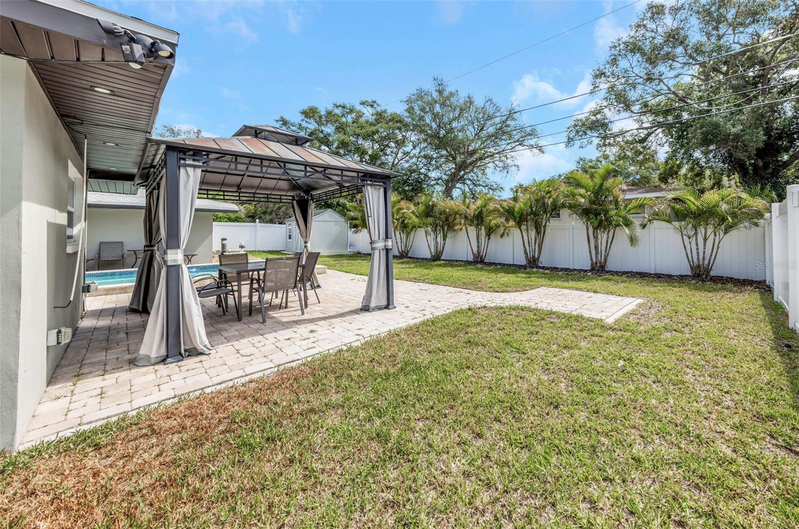 1437 CARLOS AVE, CLEARWATER, FL, 33755