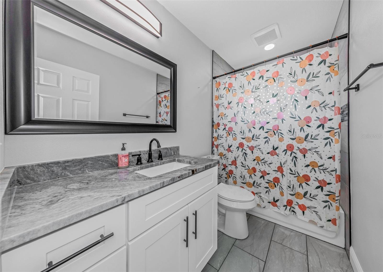 1437 CARLOS AVE, CLEARWATER, FL, 33755