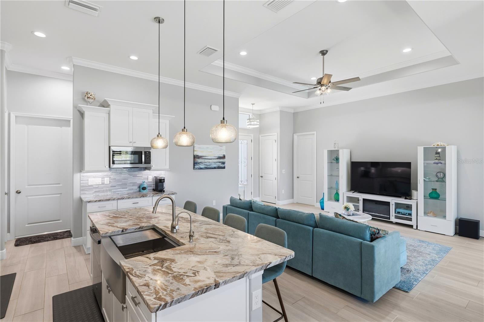 10039 KINGSVILLE DR, PORT CHARLOTTE, FL, 33981