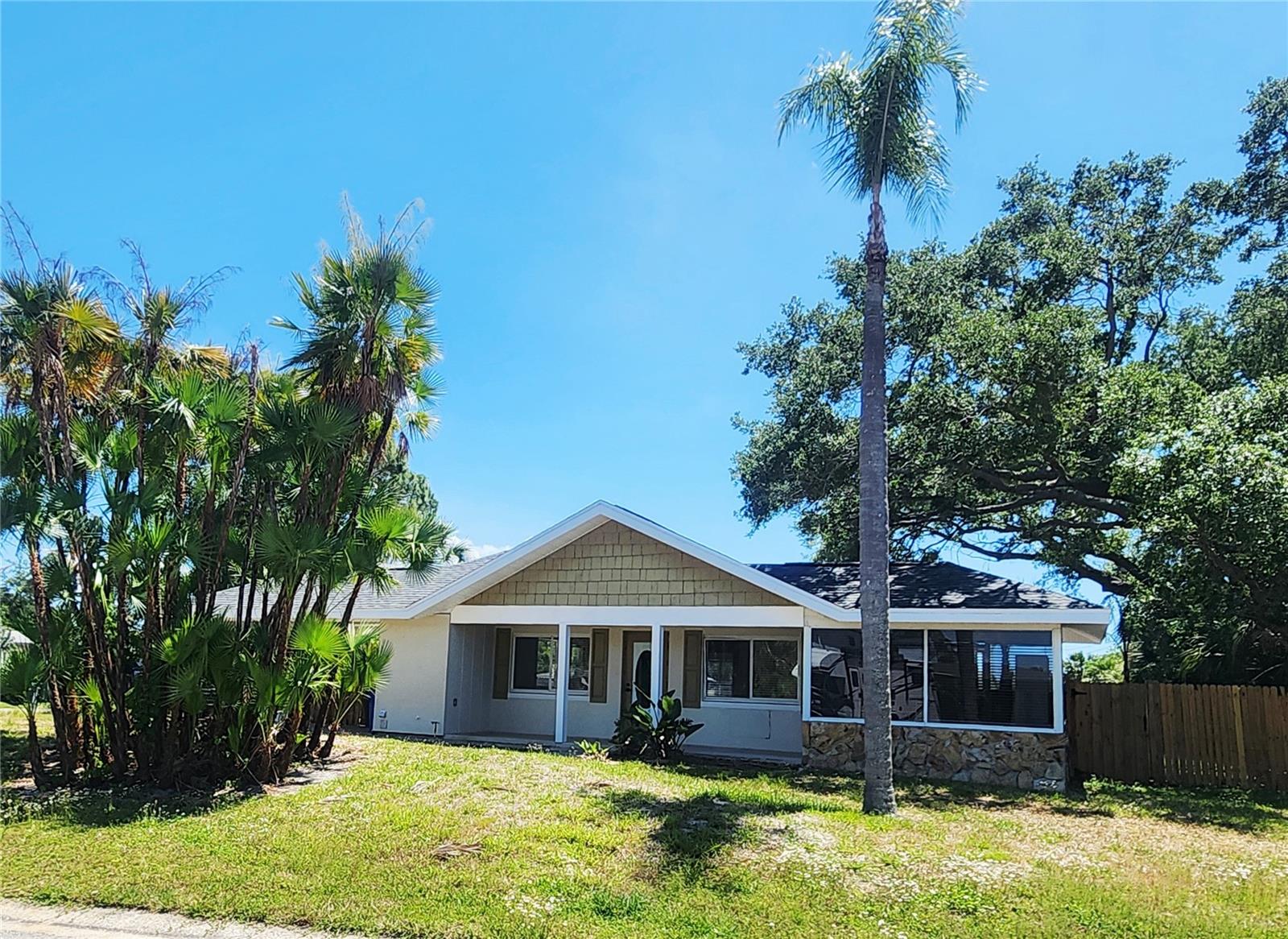 2494 DEL RIO WAY, DUNEDIN, FL, 34698