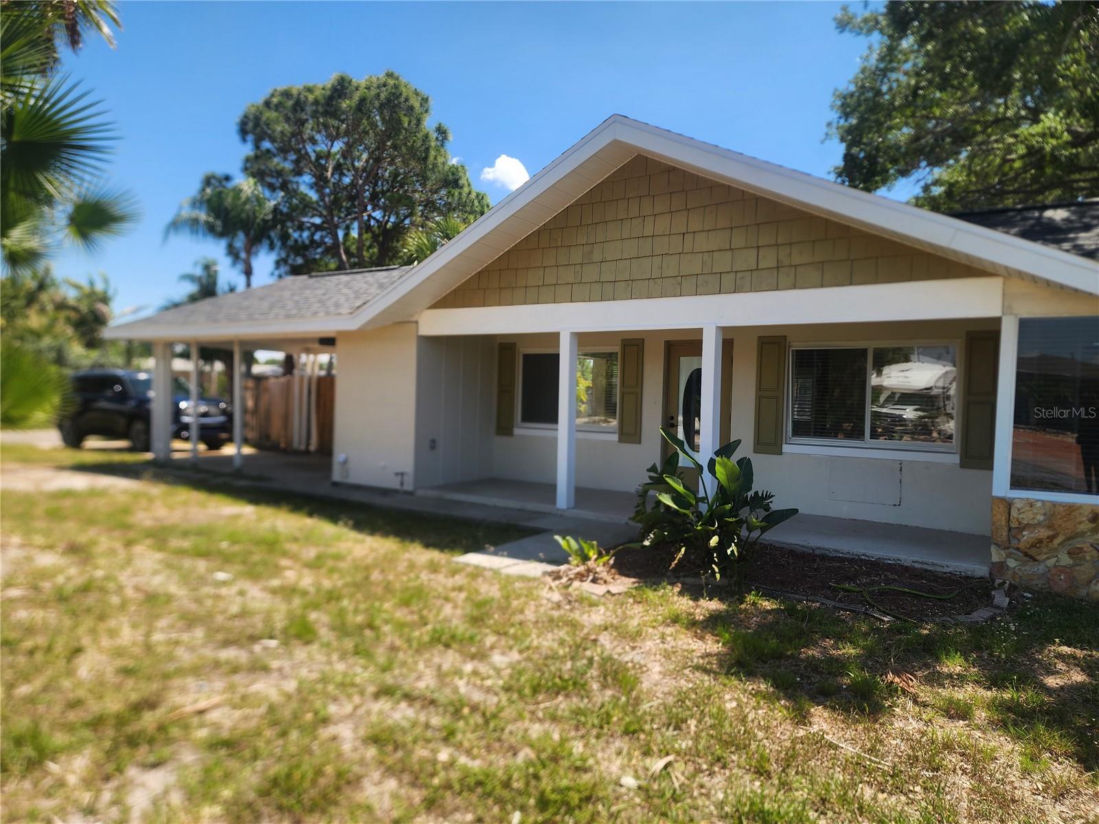 2494 DEL RIO WAY, DUNEDIN, FL, 34698