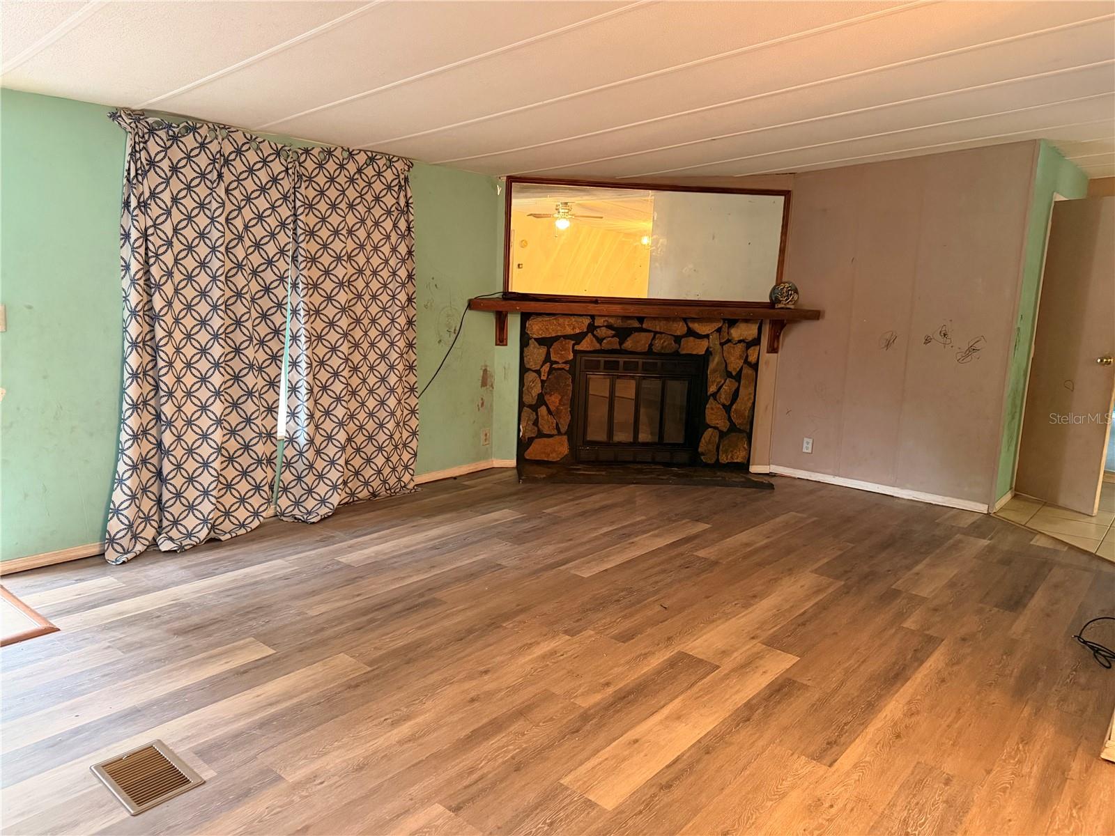 24021 ARMADILLO RD, ASTOR, FL, 32102