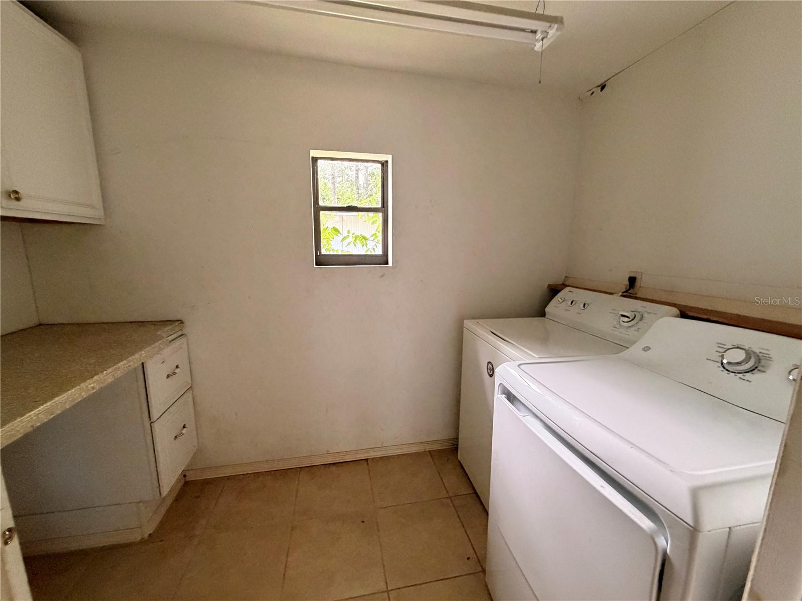 24021 ARMADILLO RD, ASTOR, FL, 32102