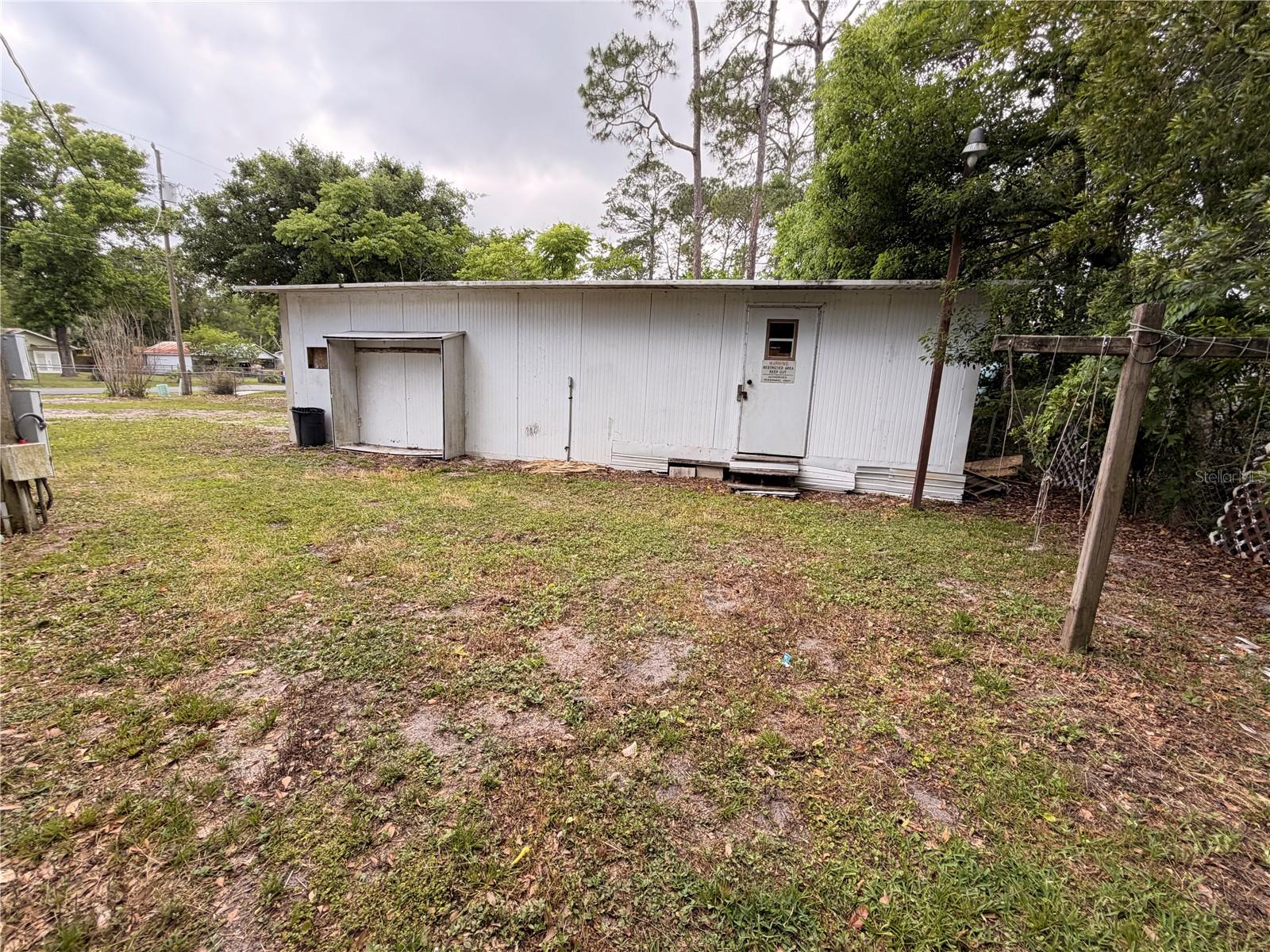 24021 ARMADILLO RD, ASTOR, FL, 32102