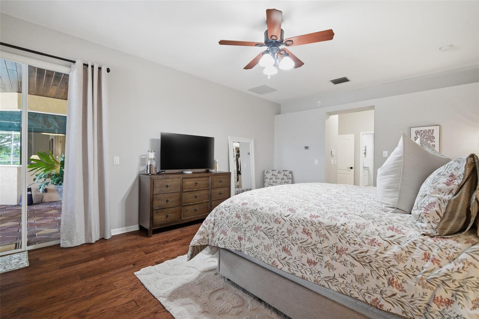 805 HICKORY FORK DR, SEFFNER, FL, 33584