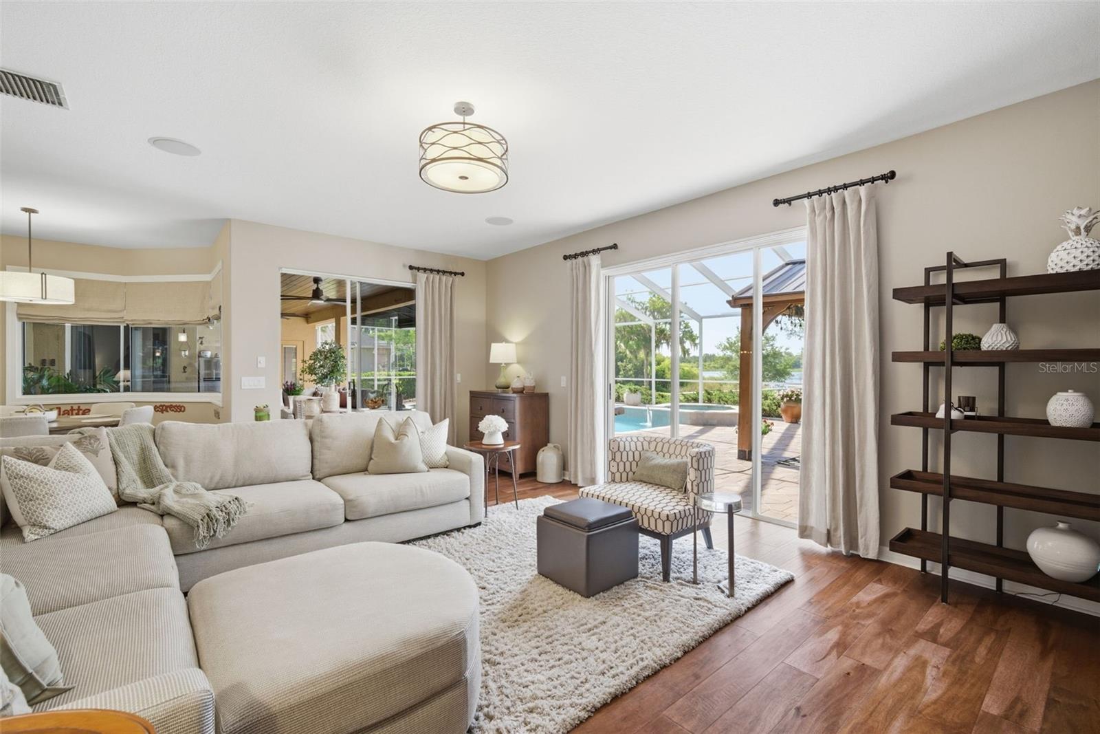 805 HICKORY FORK DR, SEFFNER, FL, 33584