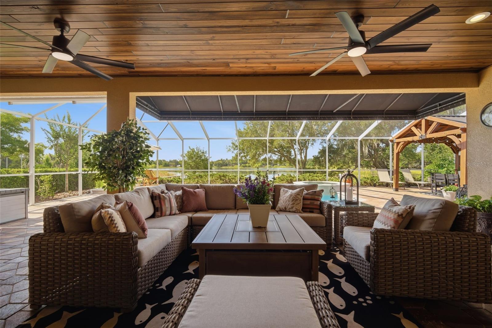 805 HICKORY FORK DR, SEFFNER, FL, 33584