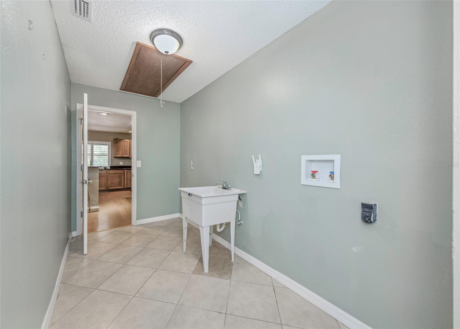 753 SEMINOLE BLVD, TARPON SPRINGS, FL, 34689