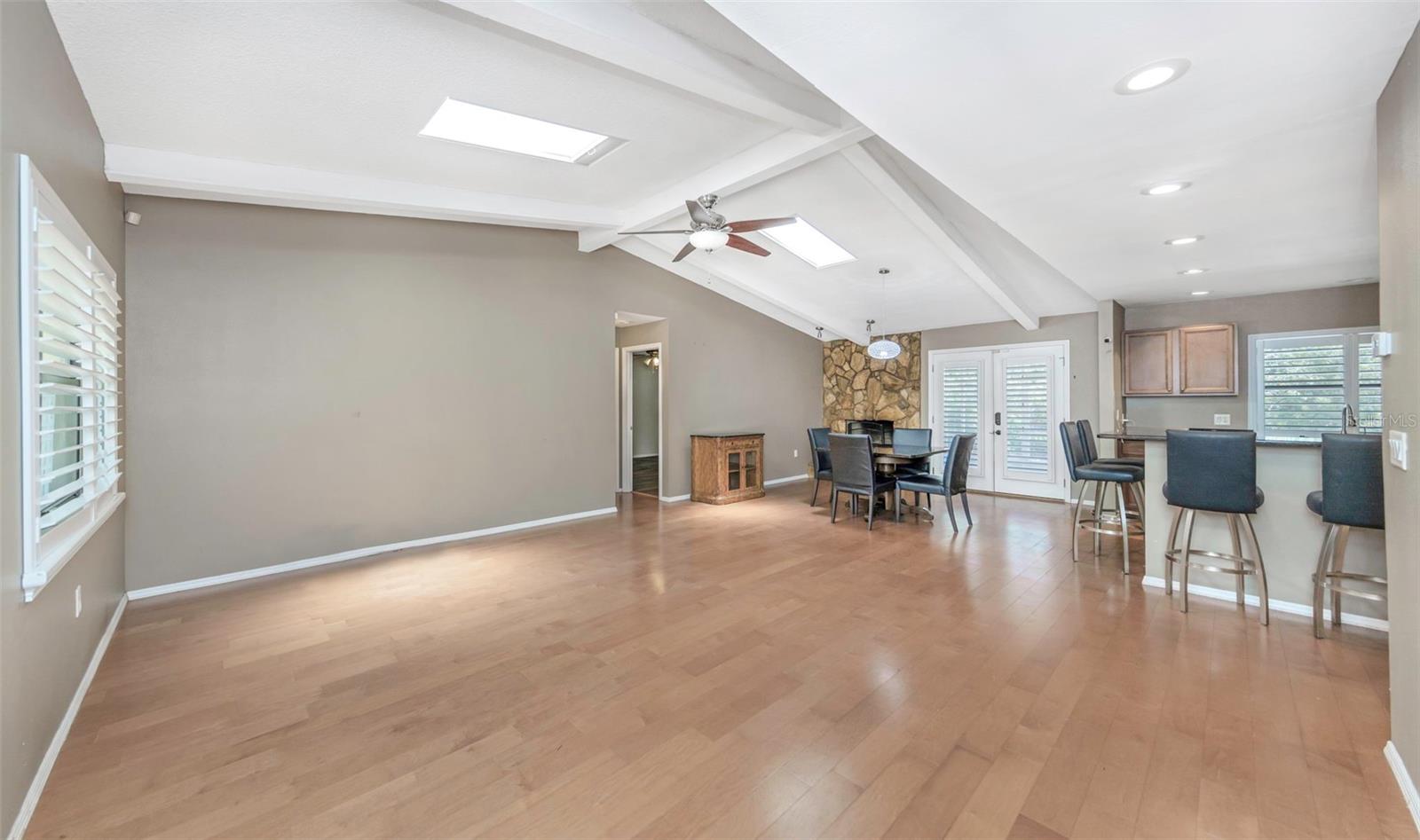 753 SEMINOLE BLVD, TARPON SPRINGS, FL, 34689