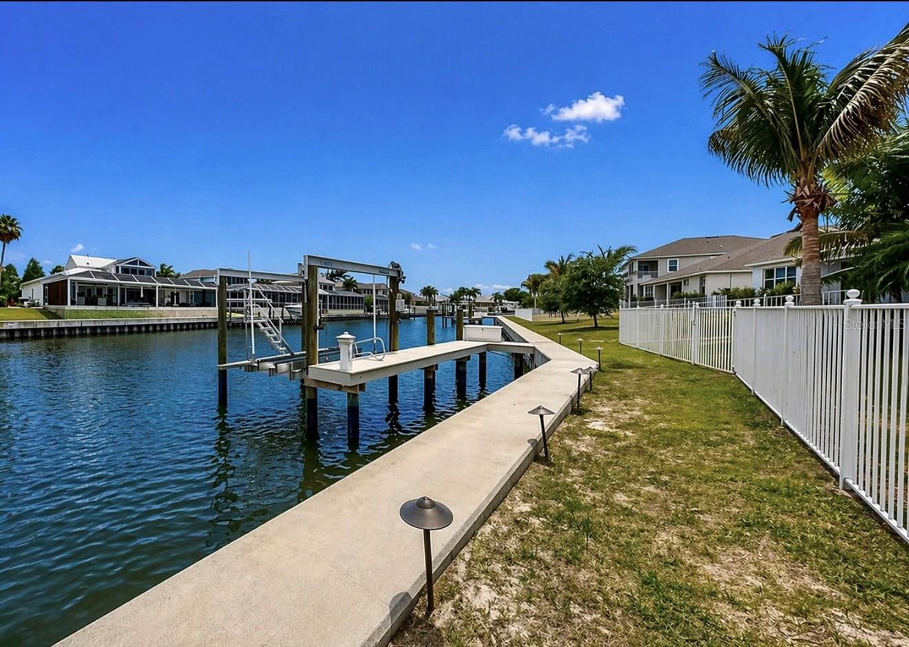 954 SIGNET DR, APOLLO BEACH, FL, 33572