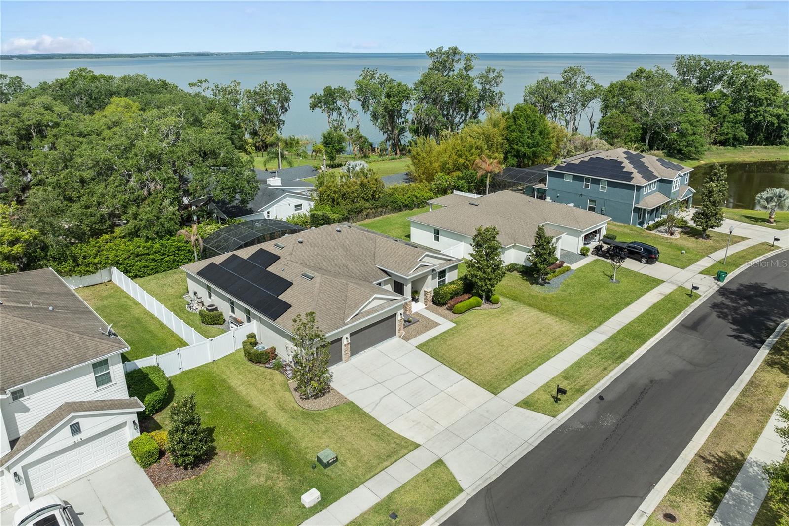 615 LAKE COVE POINTE CIR, WINTER GARDEN, FL, 34787