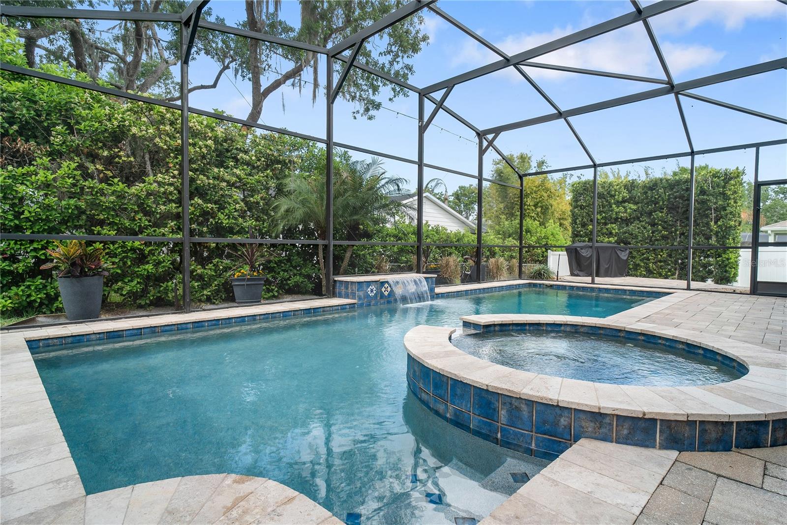 615 LAKE COVE POINTE CIR, WINTER GARDEN, FL, 34787