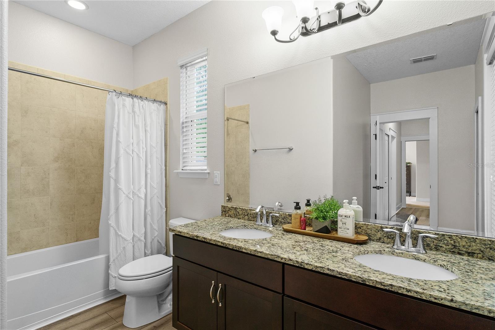 615 LAKE COVE POINTE CIR, WINTER GARDEN, FL, 34787