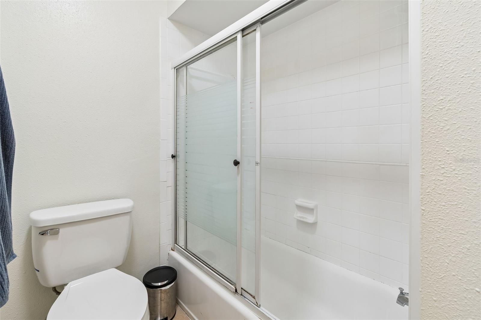 13813 FLETCHERS MILL DR, TAMPA, FL, 33613