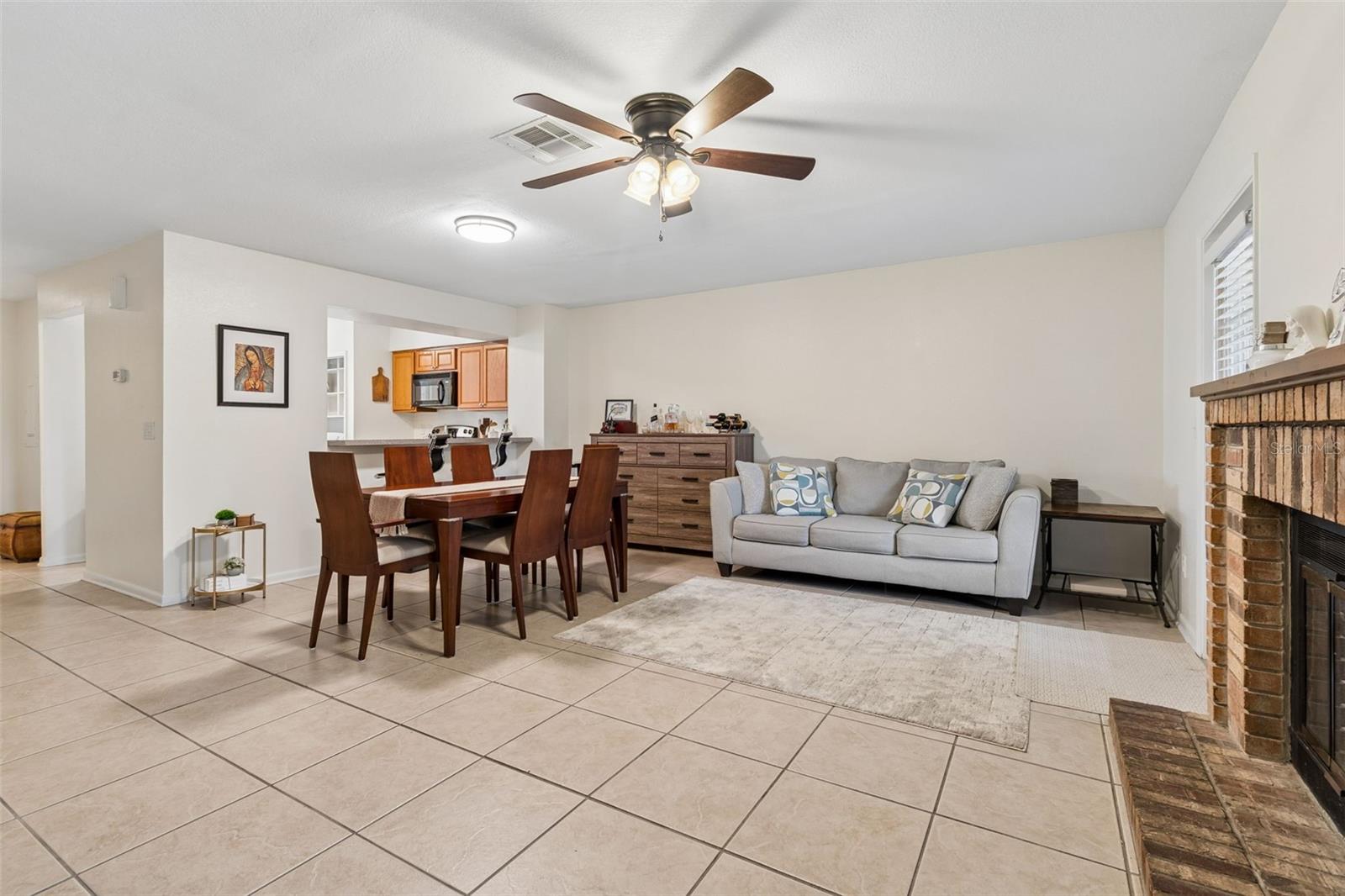 13813 FLETCHERS MILL DR, TAMPA, FL, 33613