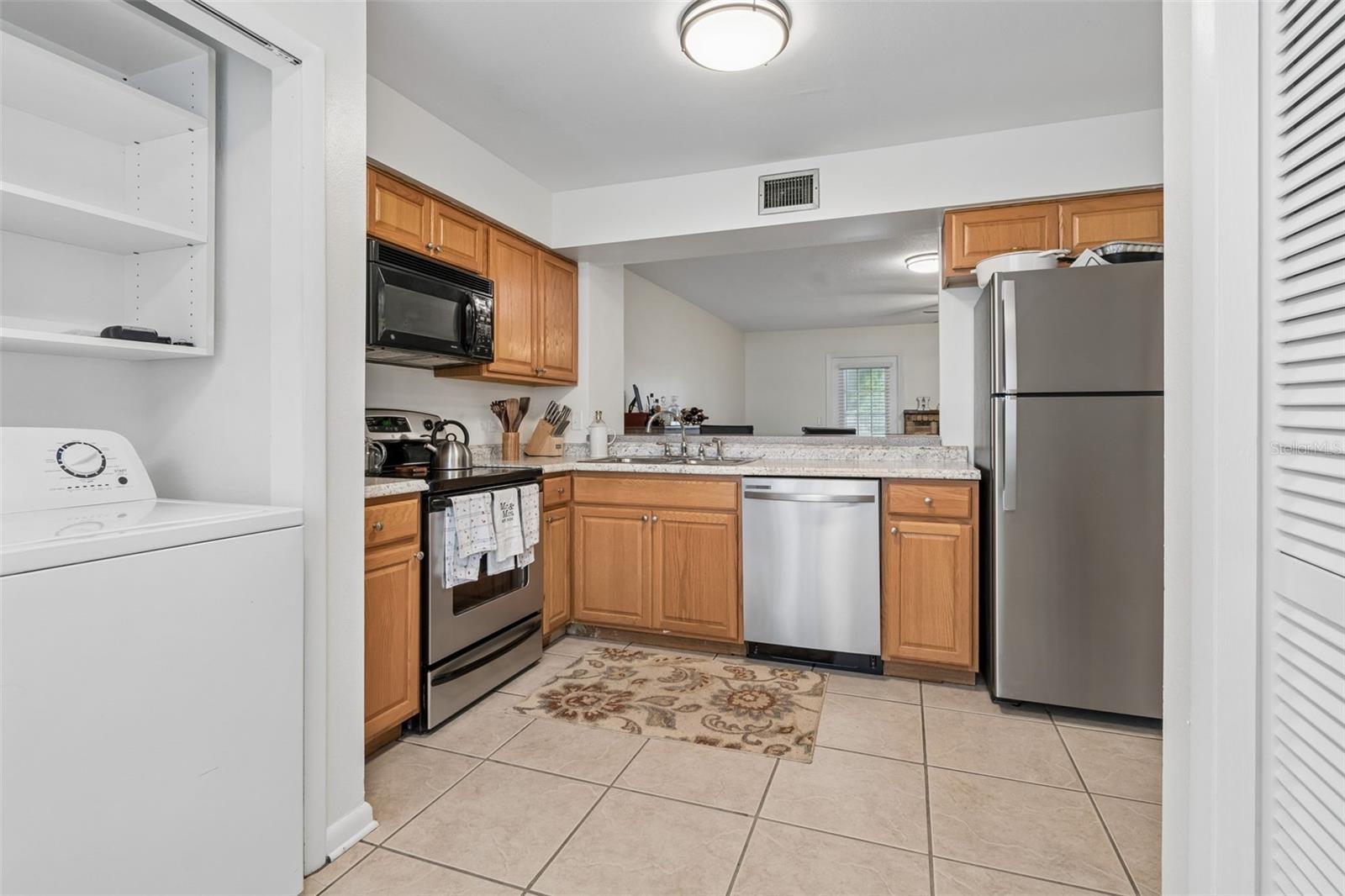 13813 FLETCHERS MILL DR, TAMPA, FL, 33613